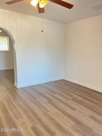 4943 W CITRUS Way, Glendale, AZ 85301