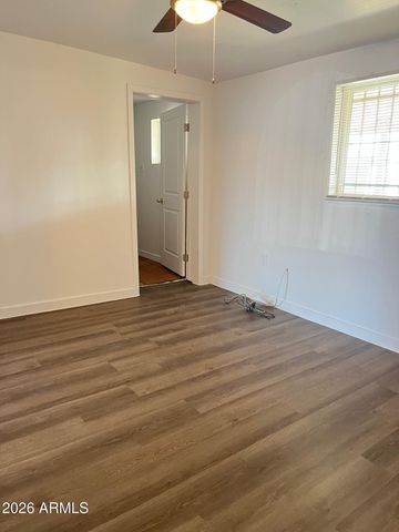 4943 W CITRUS Way, Glendale, AZ 85301