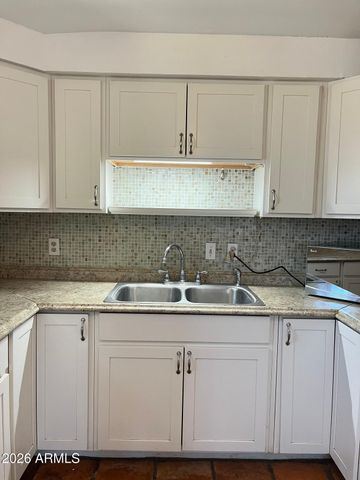 4943 W CITRUS Way, Glendale, AZ 85301