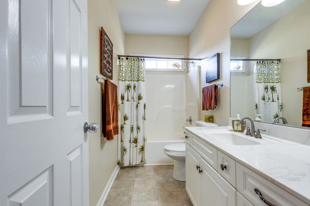 1769 Auburn Ln, Columbia, TN 38401