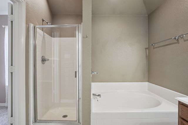 36 Heron Drive, Sanger, TX 76266
