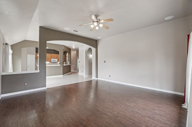 36 Heron Drive, Sanger, TX 76266