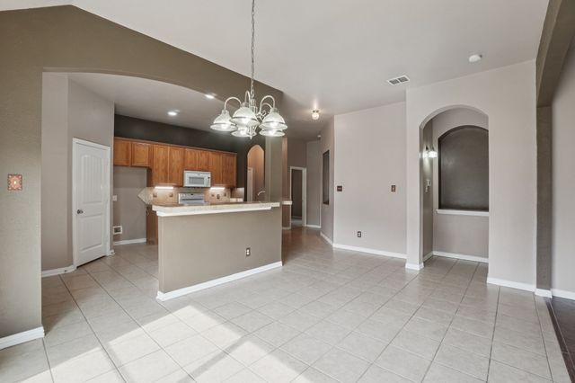 36 Heron Drive, Sanger, TX 76266