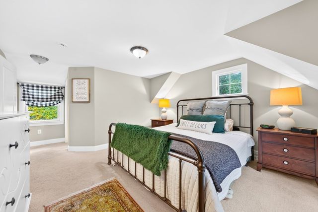 118 Pine Ridge Rd, Reading, MA 01867