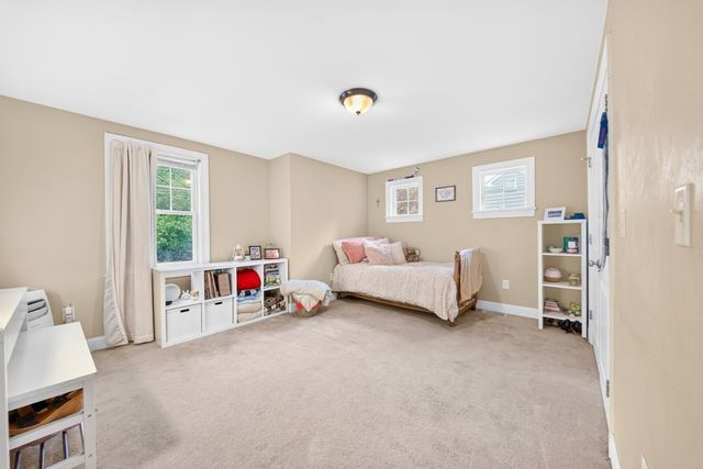 118 Pine Ridge Rd, Reading, MA 01867