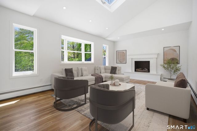 5 Betmarlea Road, Norwalk, CT 06850