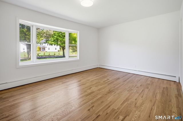 5 Betmarlea Road, Norwalk, CT 06850
