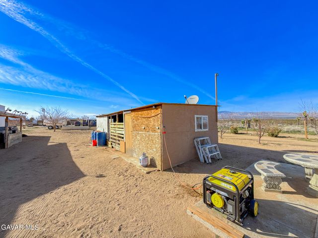 117th St W & Charan Ave, Rosamond, CA 93560