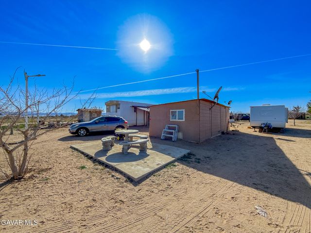 117th St W & Charan Ave, Rosamond, CA 93560
