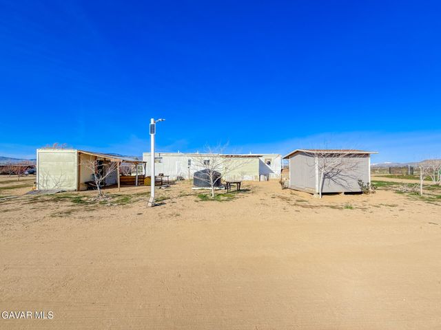 117th St W & Charan Ave, Rosamond, CA 93560