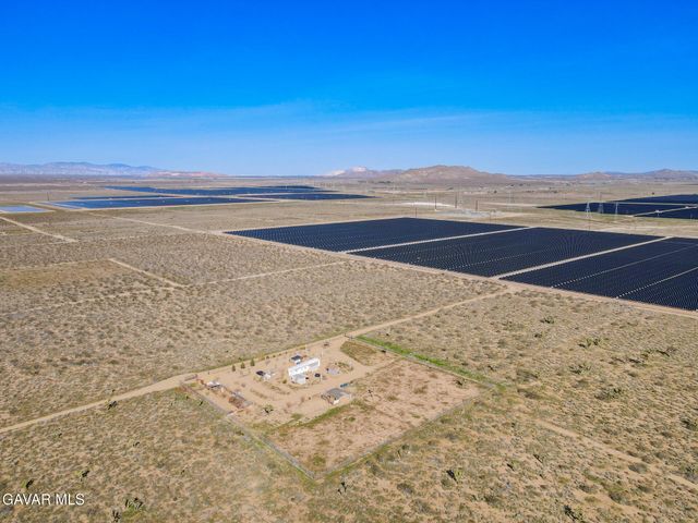 117th St W & Charan Ave, Rosamond, CA 93560