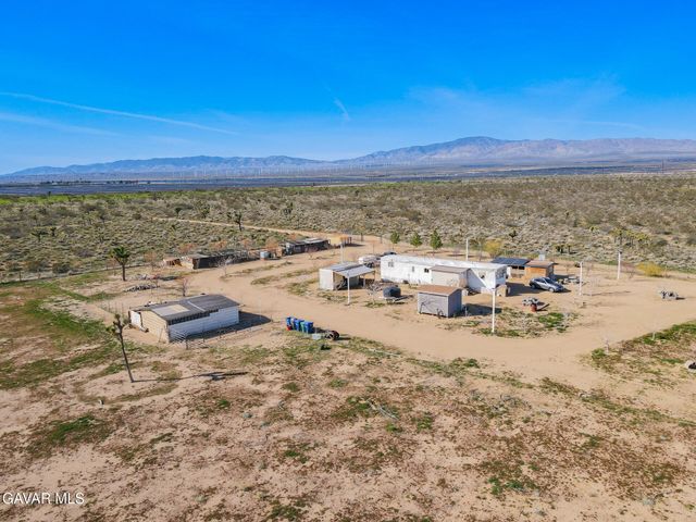 117th St W & Charan Ave, Rosamond, CA 93560