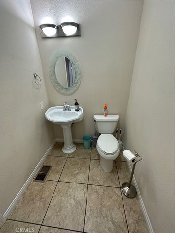 2504 Glacier Drive, Frazier Park, CA 93225