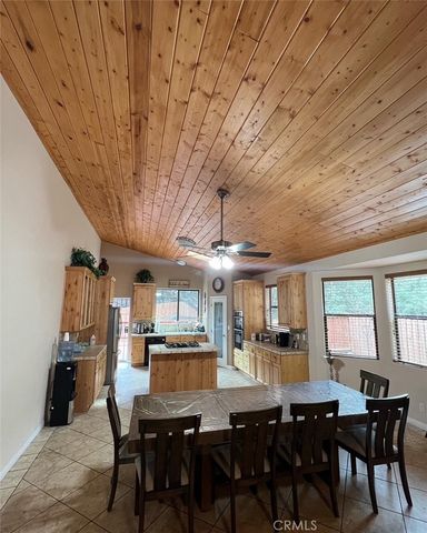 2504 Glacier Drive, Frazier Park, CA 93225