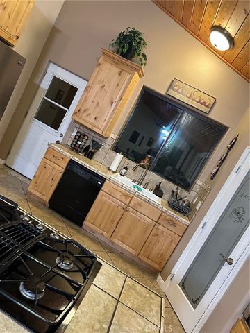 2504 Glacier Drive, Frazier Park, CA 93225