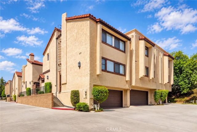 517 S Almansor 81, Alhambra, CA 91801
