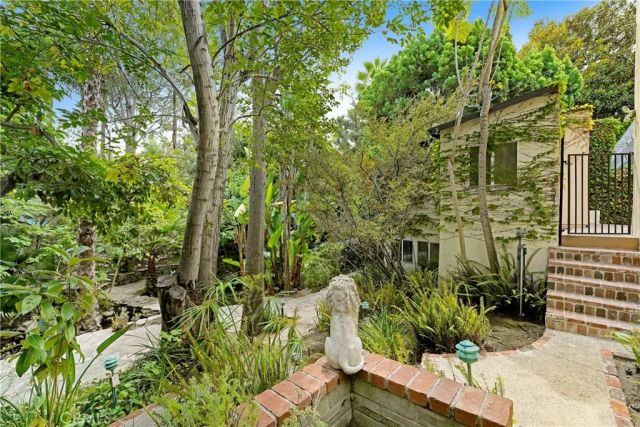 816 S Longwood, Los Angeles, CA 90005