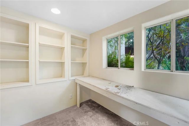 816 S Longwood, Los Angeles, CA 90005