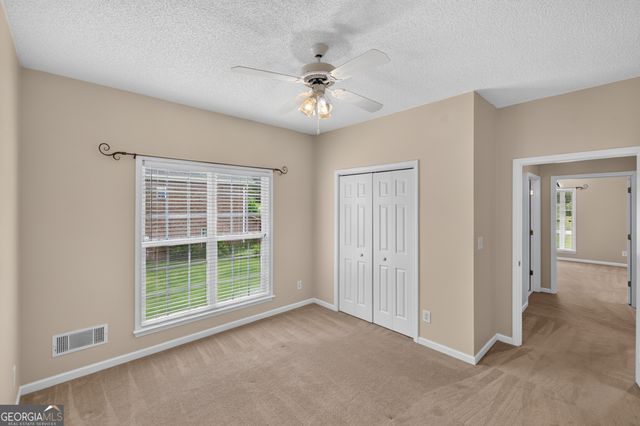 165 Biltmore Drive, Fayetteville, GA 30214
