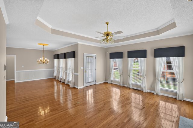165 Biltmore Drive, Fayetteville, GA 30214