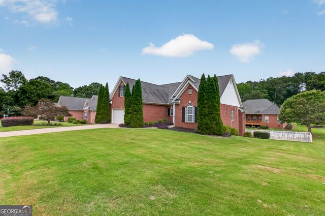 165 Biltmore Drive, Fayetteville, GA 30214