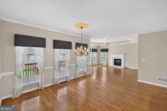 165 Biltmore Drive, Fayetteville, GA 30214