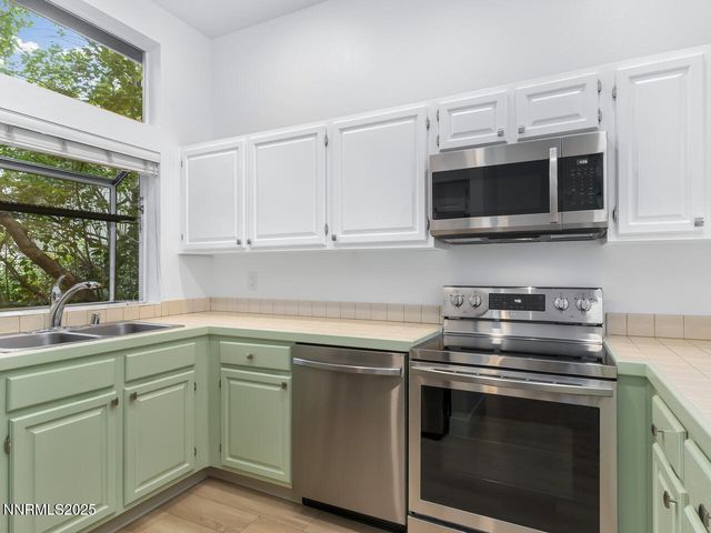 3223 Alum Creek Court, Reno, NV 89509