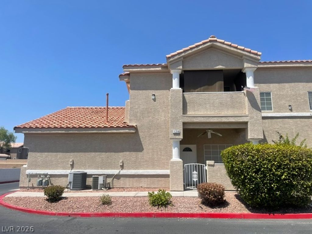 3327 Erva Street 128, Las Vegas, NV 89117