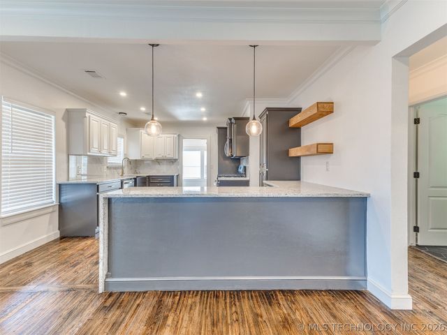5770 W 41st Street, Tulsa, OK 74107