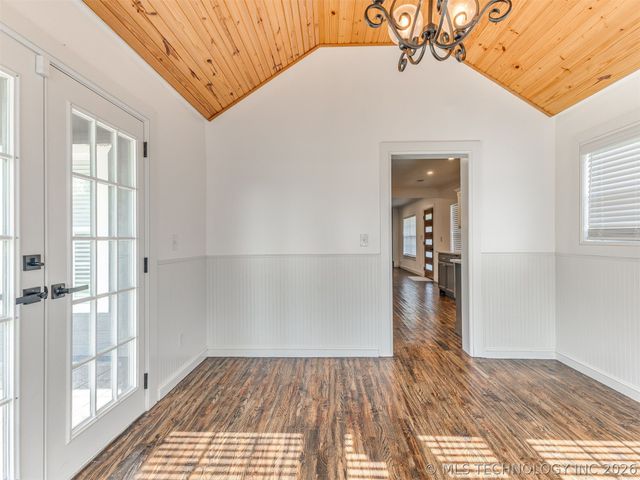 5770 W 41st Street, Tulsa, OK 74107