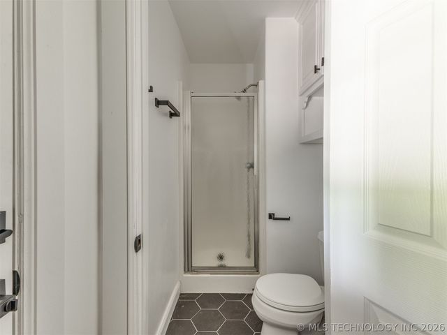 5770 W 41st Street, Tulsa, OK 74107