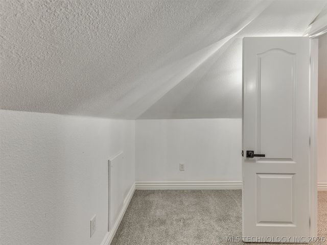 5770 W 41st Street, Tulsa, OK 74107