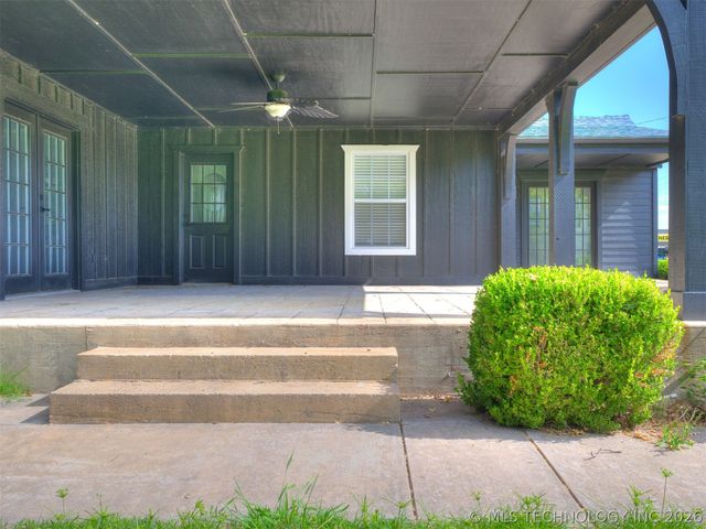 5770 W 41st Street, Tulsa, OK 74107