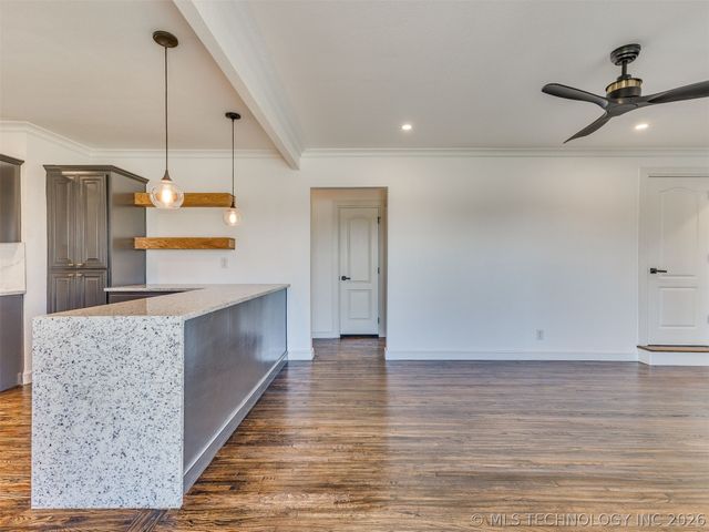 5770 W 41st Street, Tulsa, OK 74107