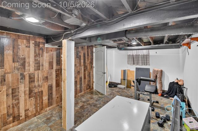 14924 Euclid Avenue, Allen Park, MI 48101