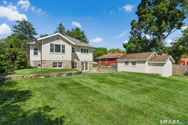 13 Chestnut Street, Darien, CT 06820