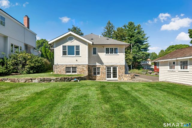 13 Chestnut Street, Darien, CT 06820