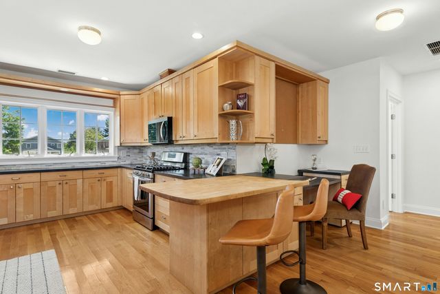 13 Chestnut Street, Darien, CT 06820