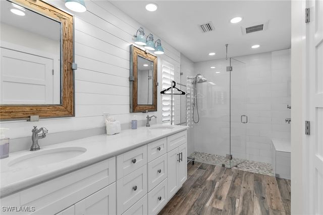 34 Tahiti RD, Marco Island, FL 34145