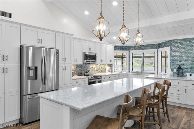 34 Tahiti RD, Marco Island, FL 34145