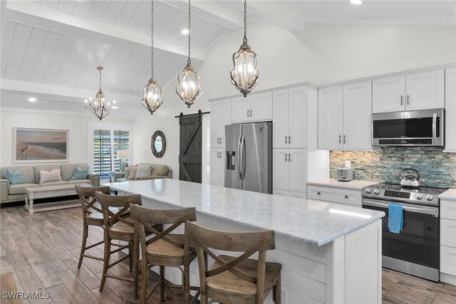 34 Tahiti RD, Marco Island, FL 34145