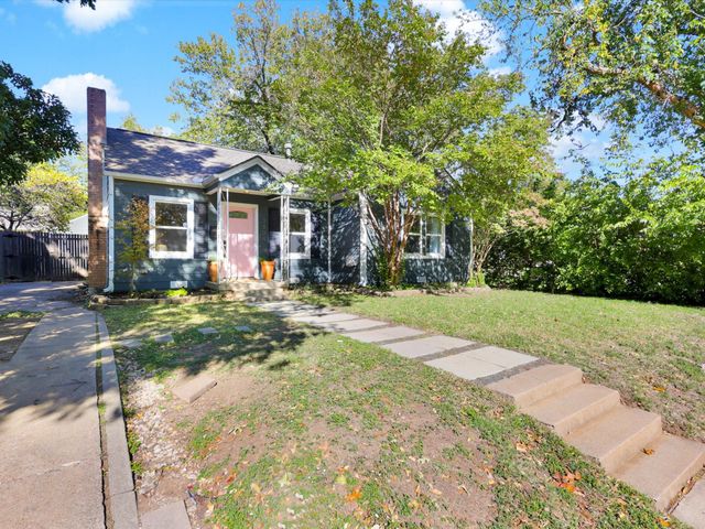 3804 Pershing Avenue, Fort Worth, TX 76107