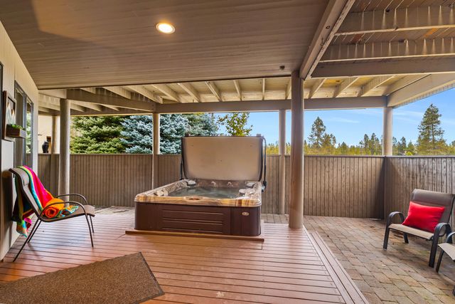 17902 Catkin Lane 9, Sunriver, OR 97707