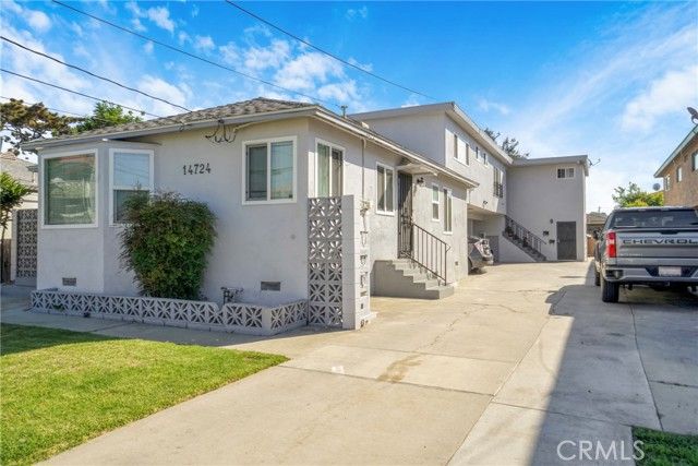 14724 S Budlong, Gardena, CA 90247
