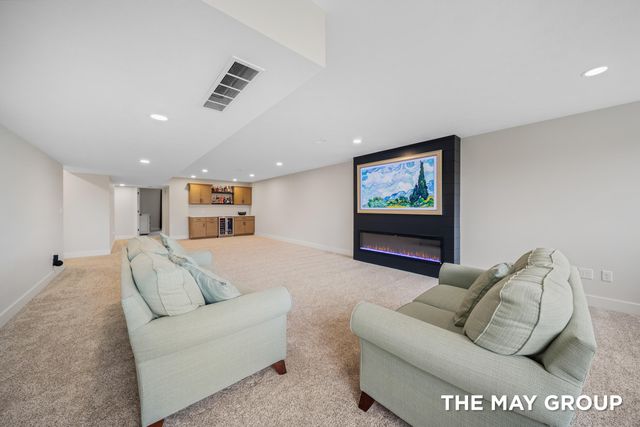 5757 Thornapple Mill Court, Caledonia Twp, MI 49316