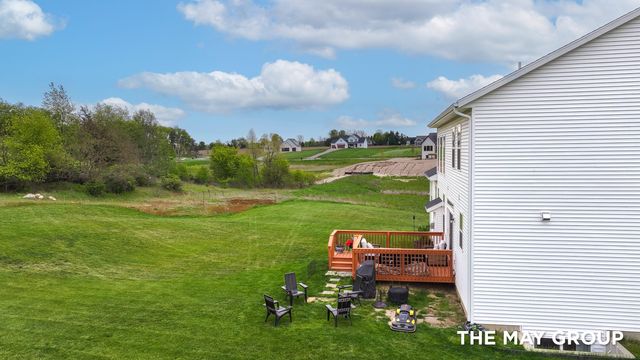 5757 Thornapple Mill Court, Caledonia Twp, MI 49316