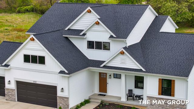 5757 Thornapple Mill Court, Caledonia Twp, MI 49316
