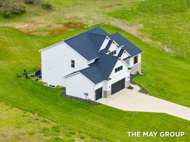 5757 Thornapple Mill Court, Caledonia Twp, MI 49316