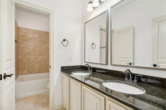 725 Lyndhurst Drive, Anna, TX 75409