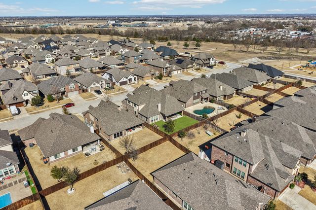 725 Lyndhurst Drive, Anna, TX 75409